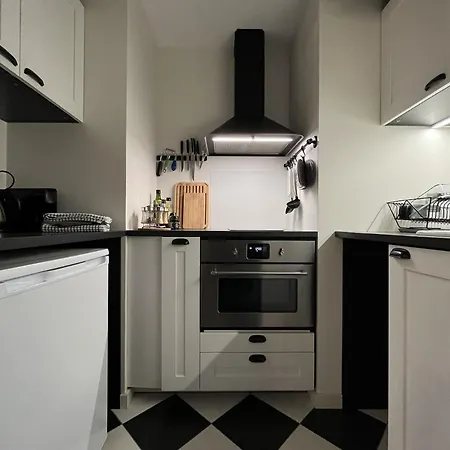 Henri& Henriette Le Studiolo D'henri Apartment *